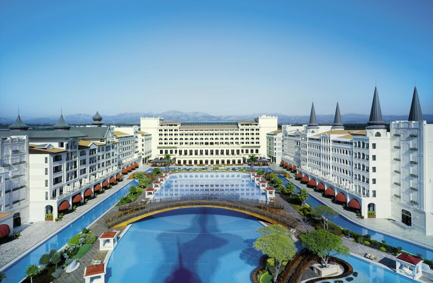 Titanic Mardan Palace