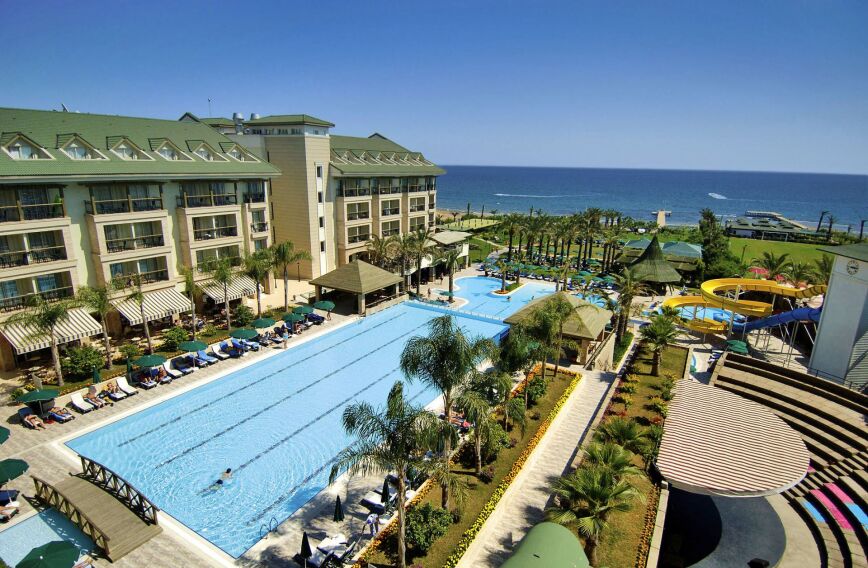 Alva Donna Side Beach