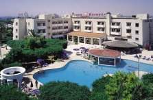Crown Resort Henipa